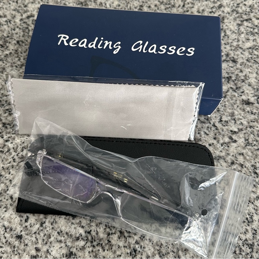 NEW IN BOX 2.50 READING GLASSES COMPUTER BLUE BLOCKER WITH CASE CLEANING CLOTH - Picture 7 of 9